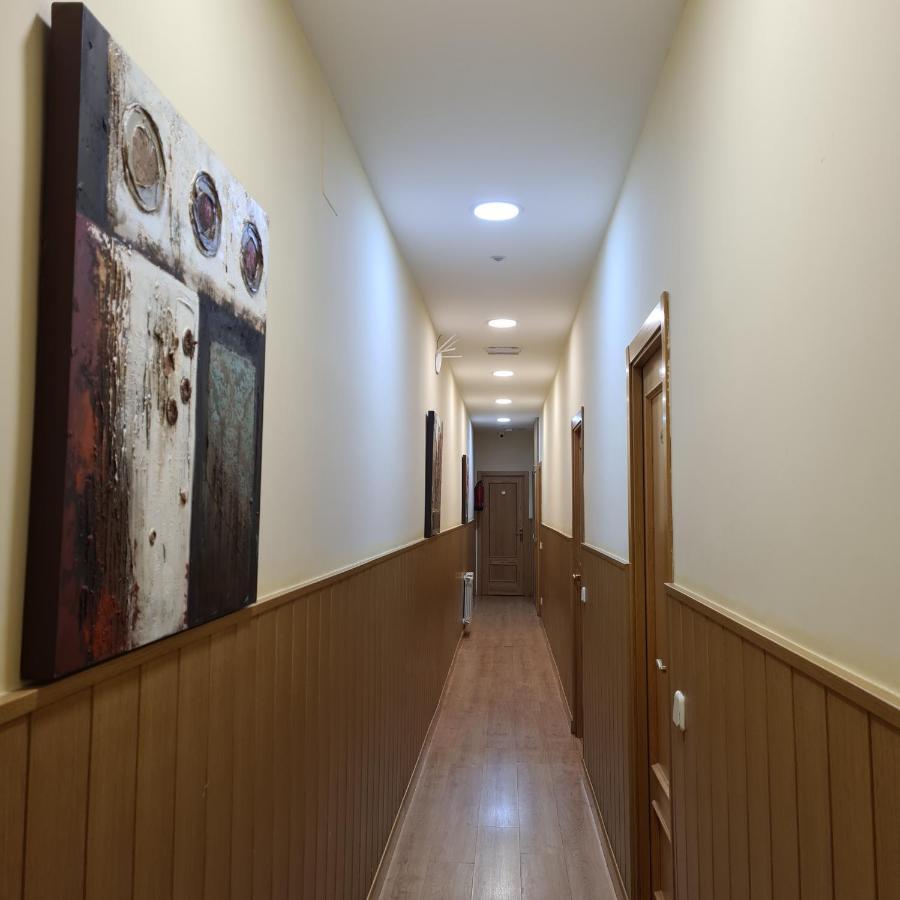 מדריד Hostal Oporto מראה חיצוני תמונה