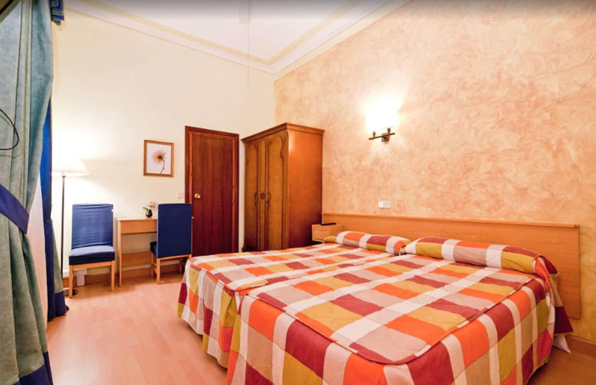 מדריד Hostal Oporto מראה חיצוני תמונה
