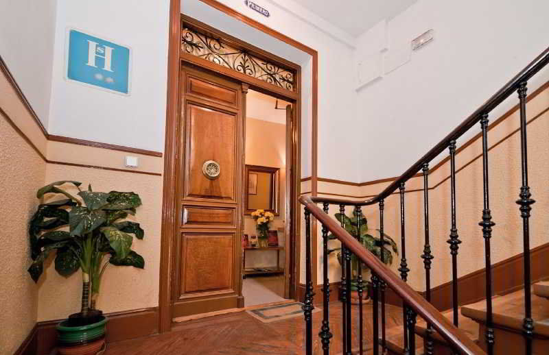 מדריד Hostal Oporto מראה חיצוני תמונה